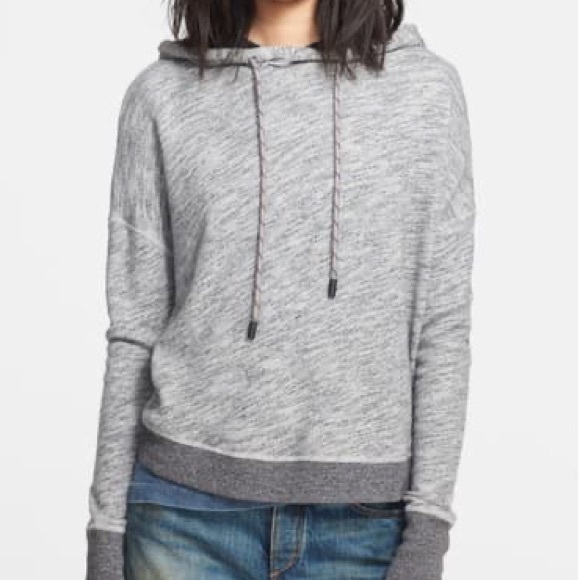 Banana Republic Tops - 🛍Crossback Active Hoodie